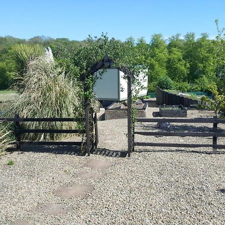 Sheepwash Shepherds Hut Bebside Exterior photo
